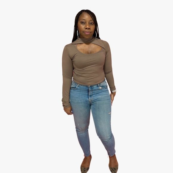 (NWT) Long Sleeve Cut Out Double Layer / Long Crop Top - Cocoa - Picture 3 of 4